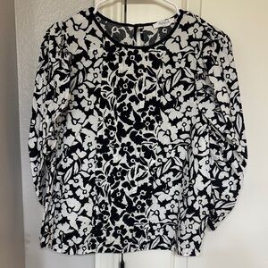 Nina Women's Black and White Floral Blouse